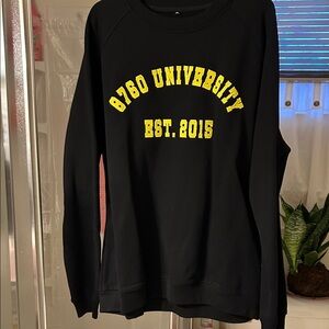 Dark black 100 percent cotton University Sweatshirt thick